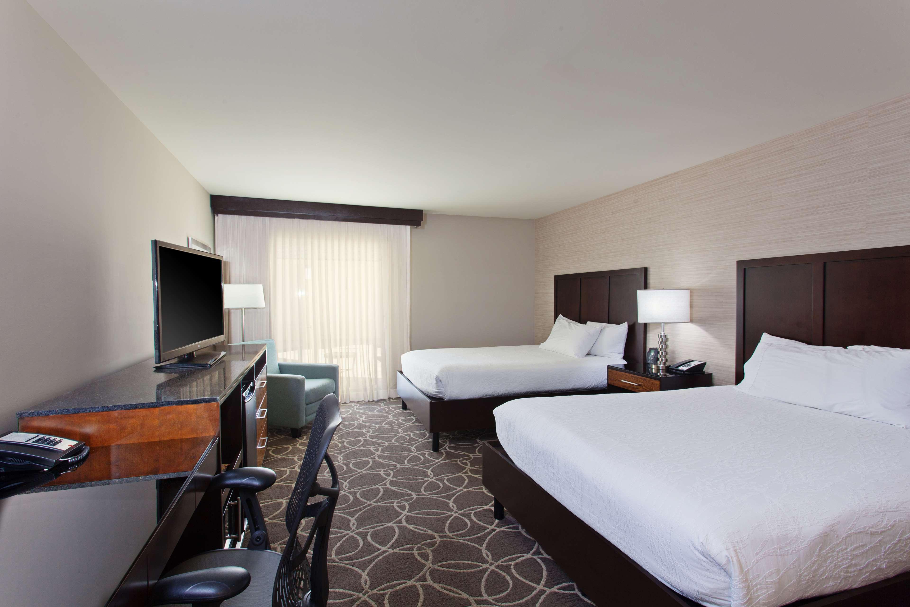 Hilton Garden Inn Los Angeles Marina Del Rey Exterior photo