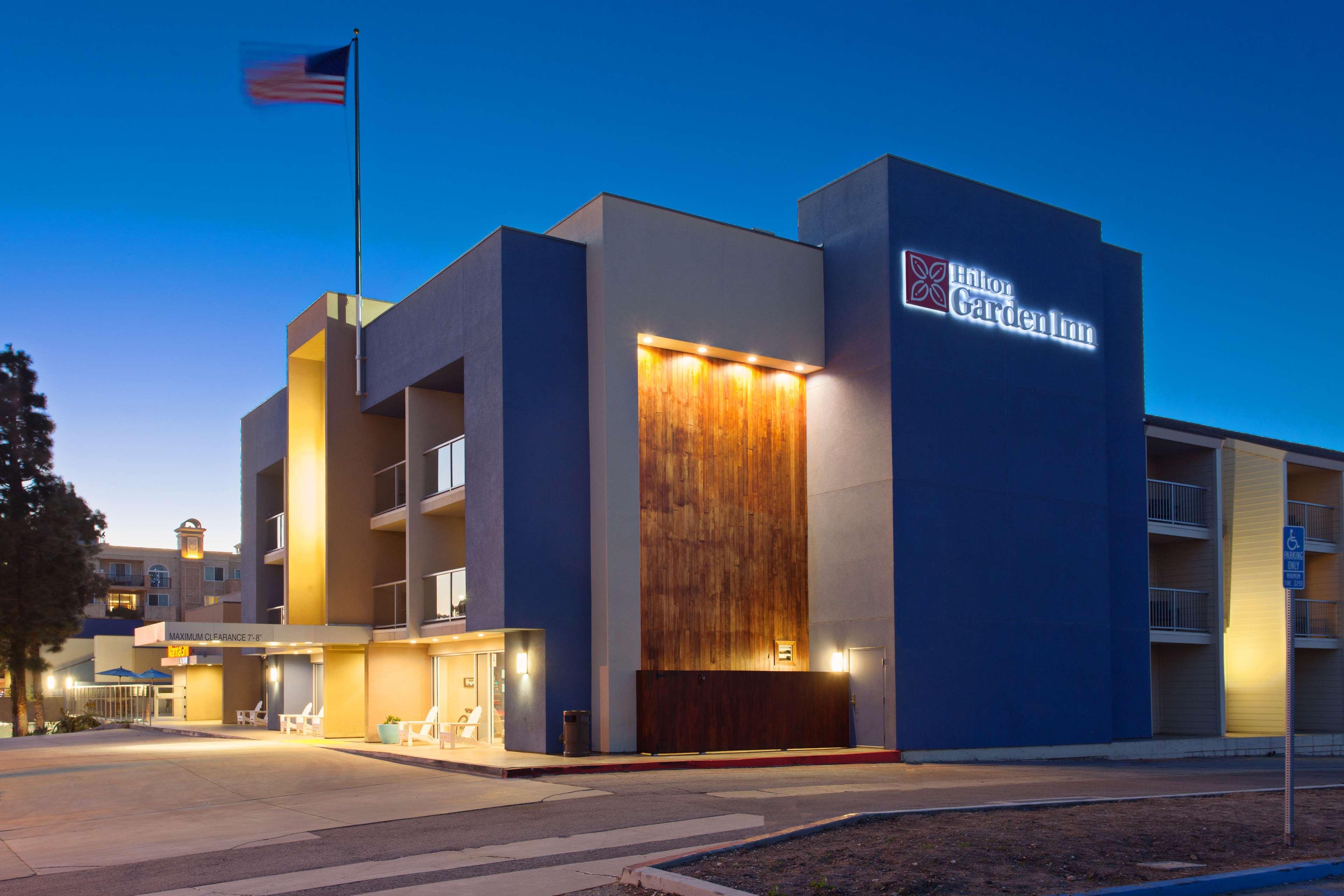Hilton Garden Inn Los Angeles Marina Del Rey Exterior photo