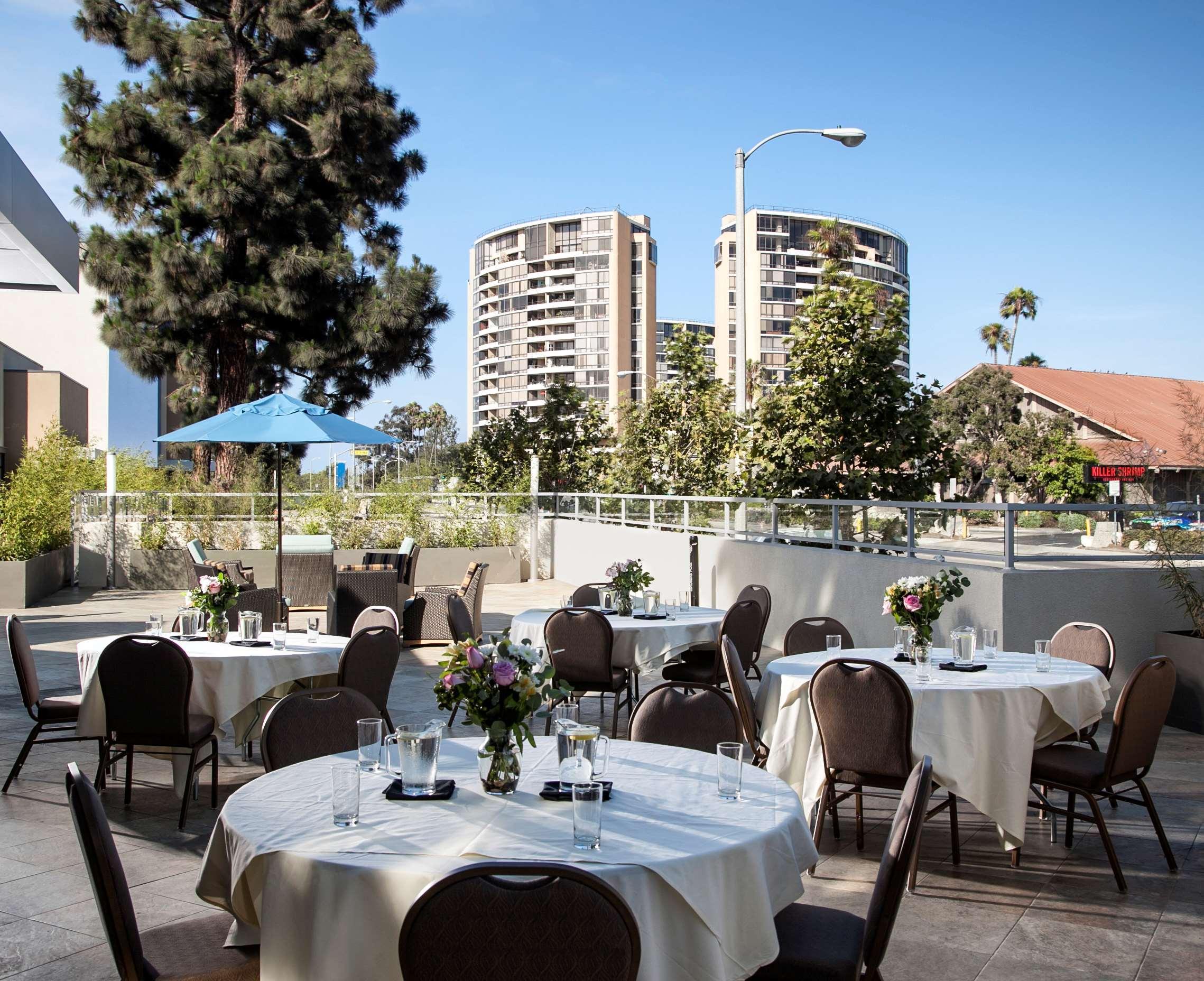 Hilton Garden Inn Los Angeles Marina Del Rey Exterior photo