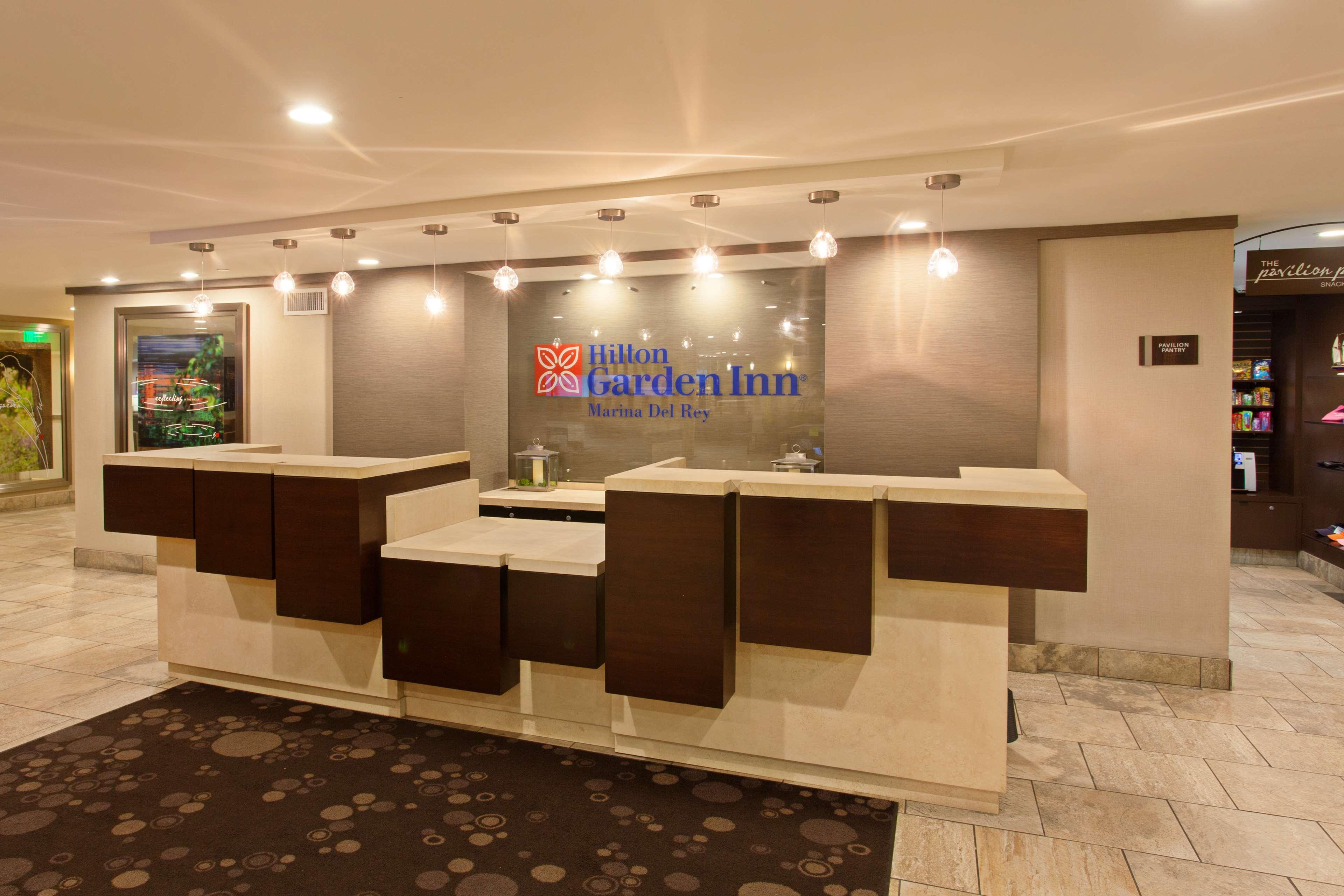 Hilton Garden Inn Los Angeles Marina Del Rey Exterior photo