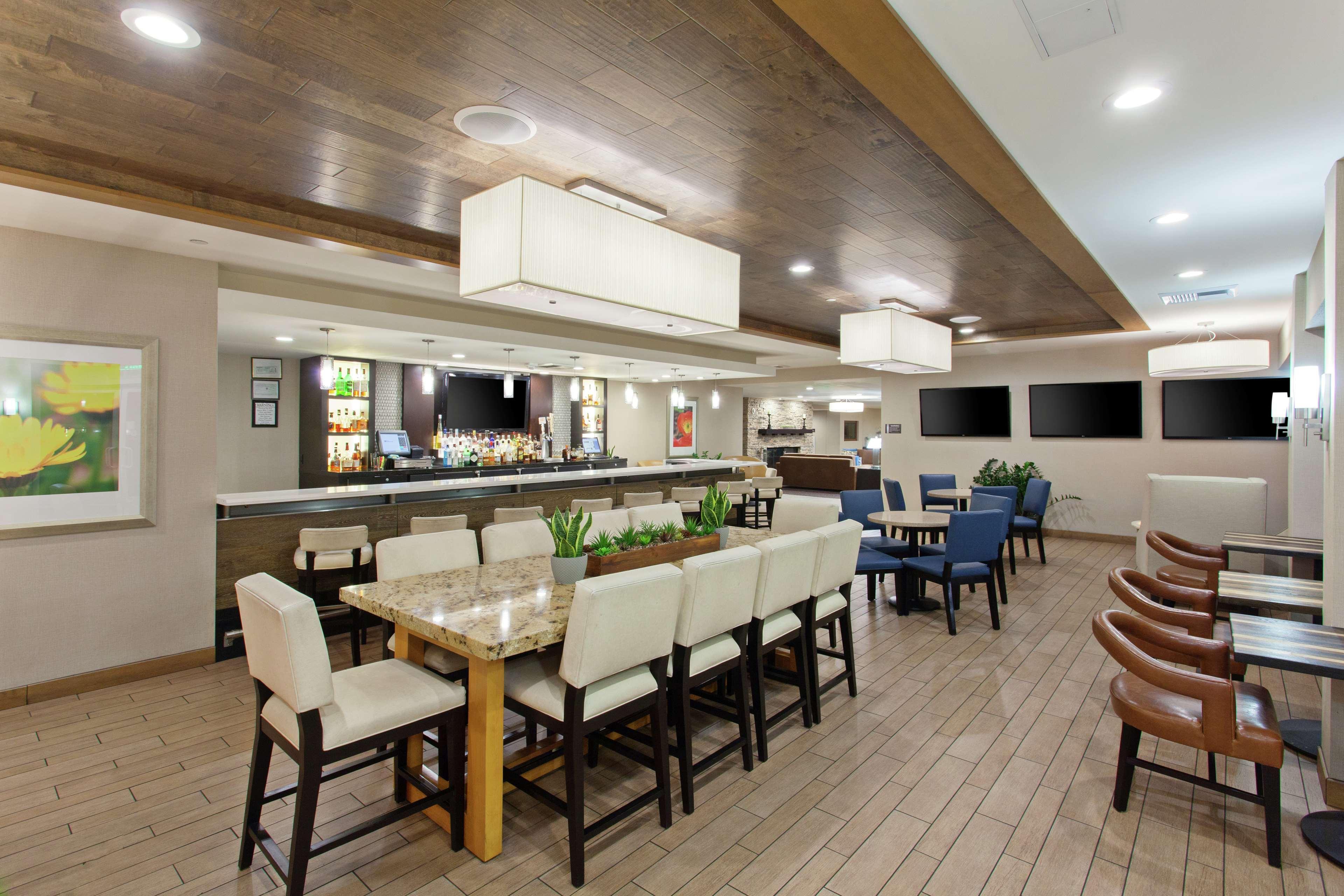 Hilton Garden Inn Los Angeles Marina Del Rey Exterior photo