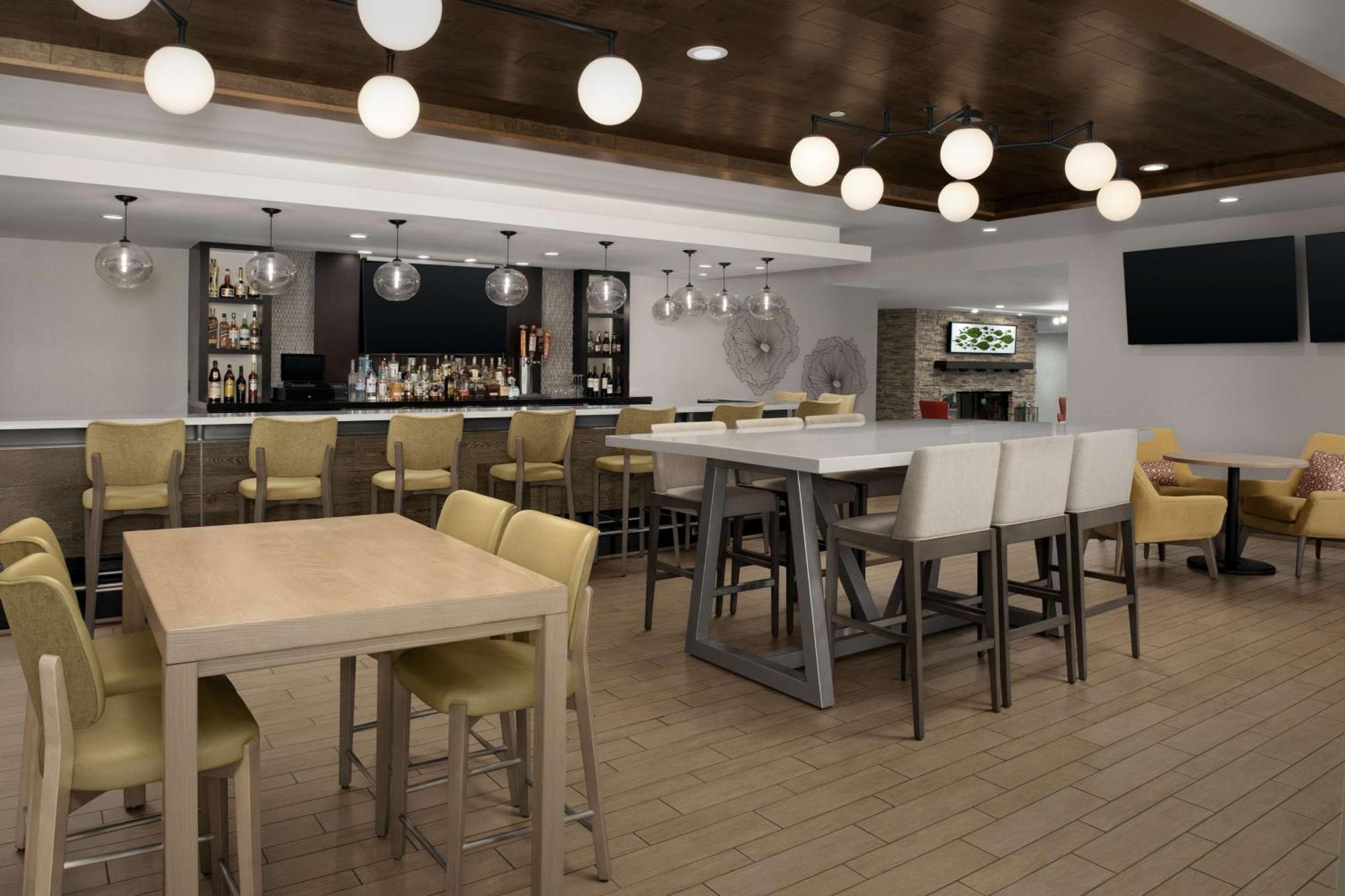 Hilton Garden Inn Los Angeles Marina Del Rey Exterior photo