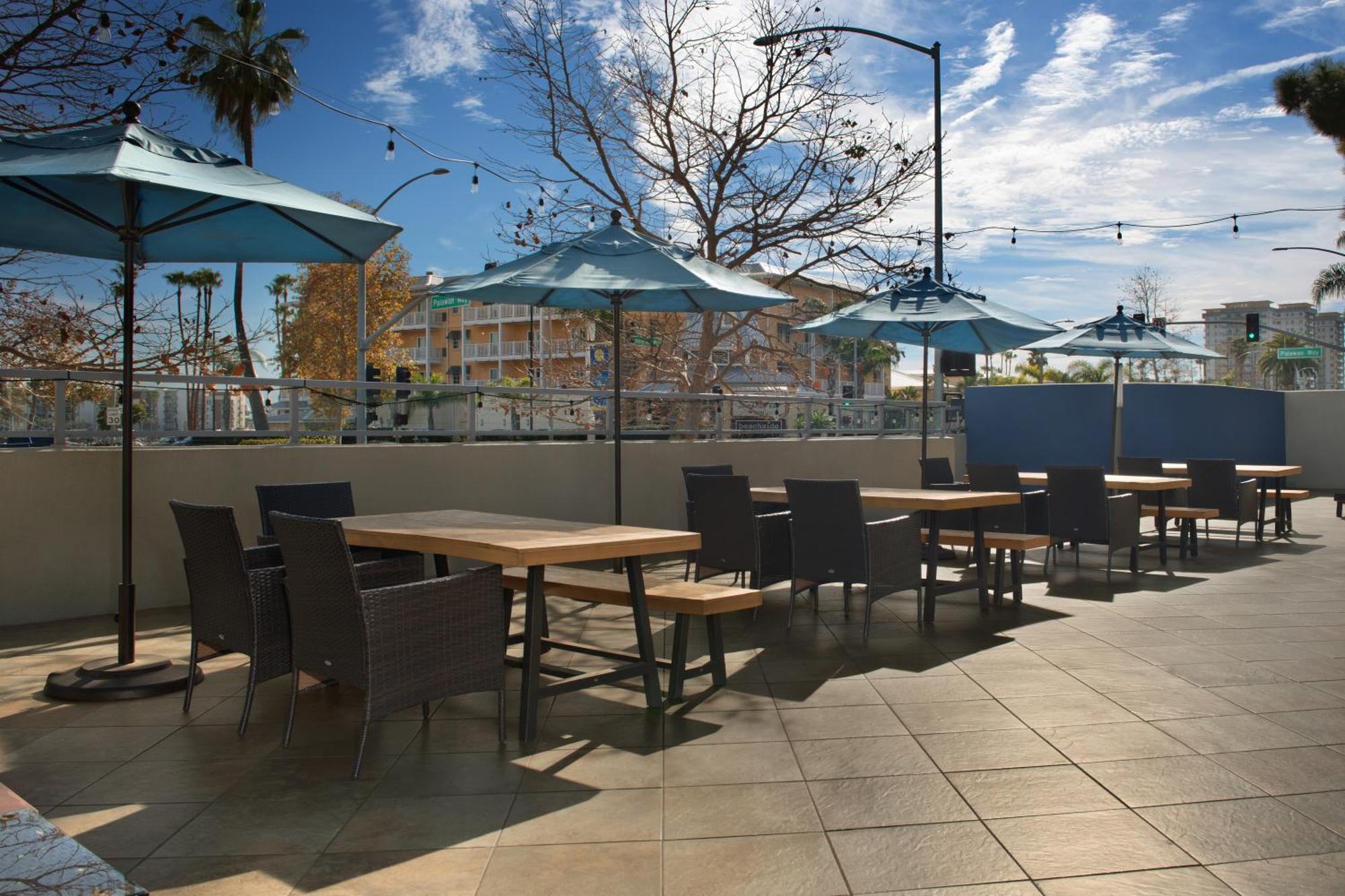 Hilton Garden Inn Los Angeles Marina Del Rey Exterior photo